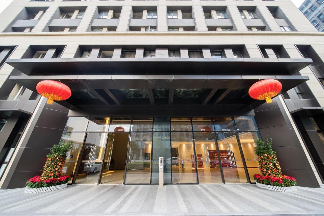 莱思特主题公寓 广州 外观 照片